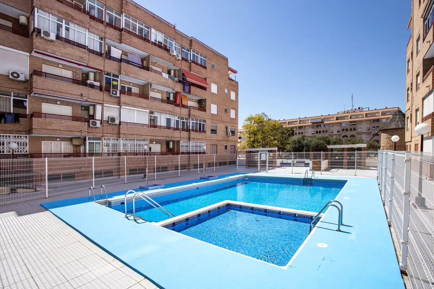 Swimming pool of Flat for sale in Torrevieja  with Balcony and Community pool