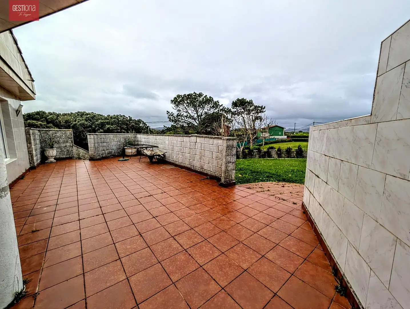 Terrassa de Casa o xalet en venda en Bareyo amb Jardí privat, Terrassa i Balcó