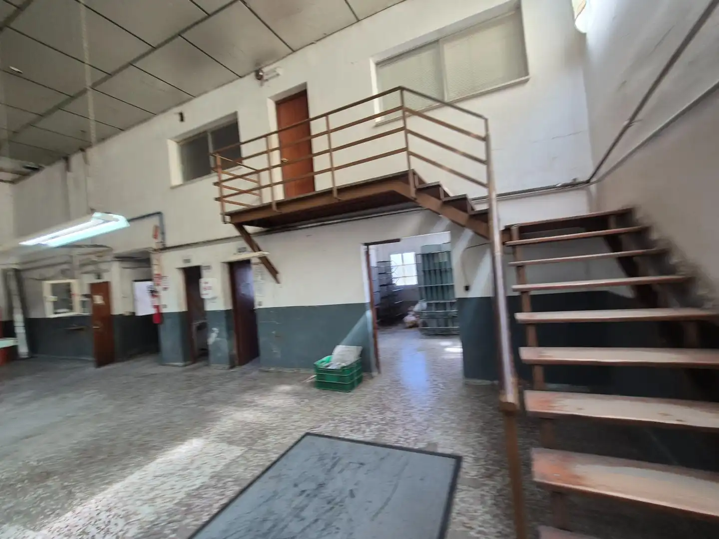 Nave industrial en venta en Elda