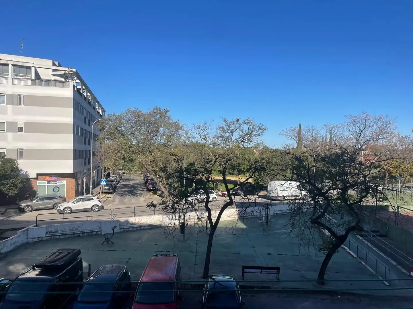 Aparcament de Pis en venda en El Puerto de Santa María amb Aire condicionat i Balcó