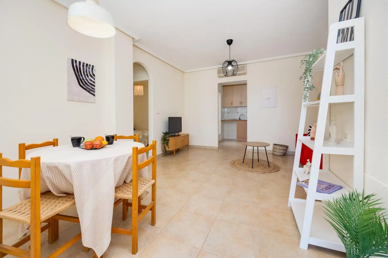 Planta baixa en venda en Torrevieja amb Aire condicionat, Calefacció i Jardí privat