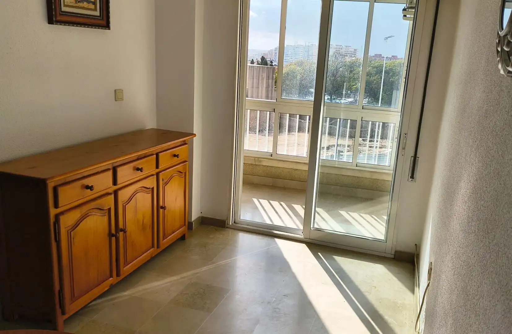 Dormitori de Apartament en venda en Torrevieja amb Aire condicionat i Terrassa
