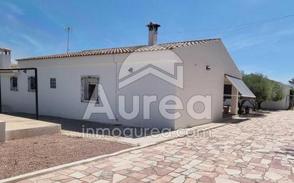Vista exterior de Casa o xalet en venda en Alicante / Alacant amb Aire condicionat i Piscina