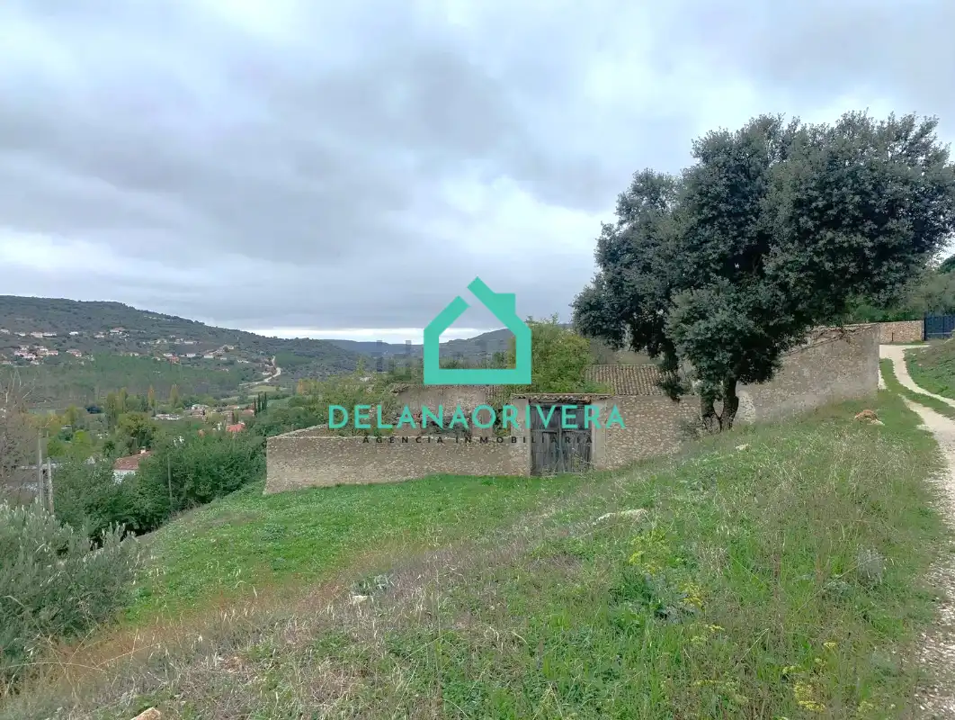 Residencial en venda en Ambite