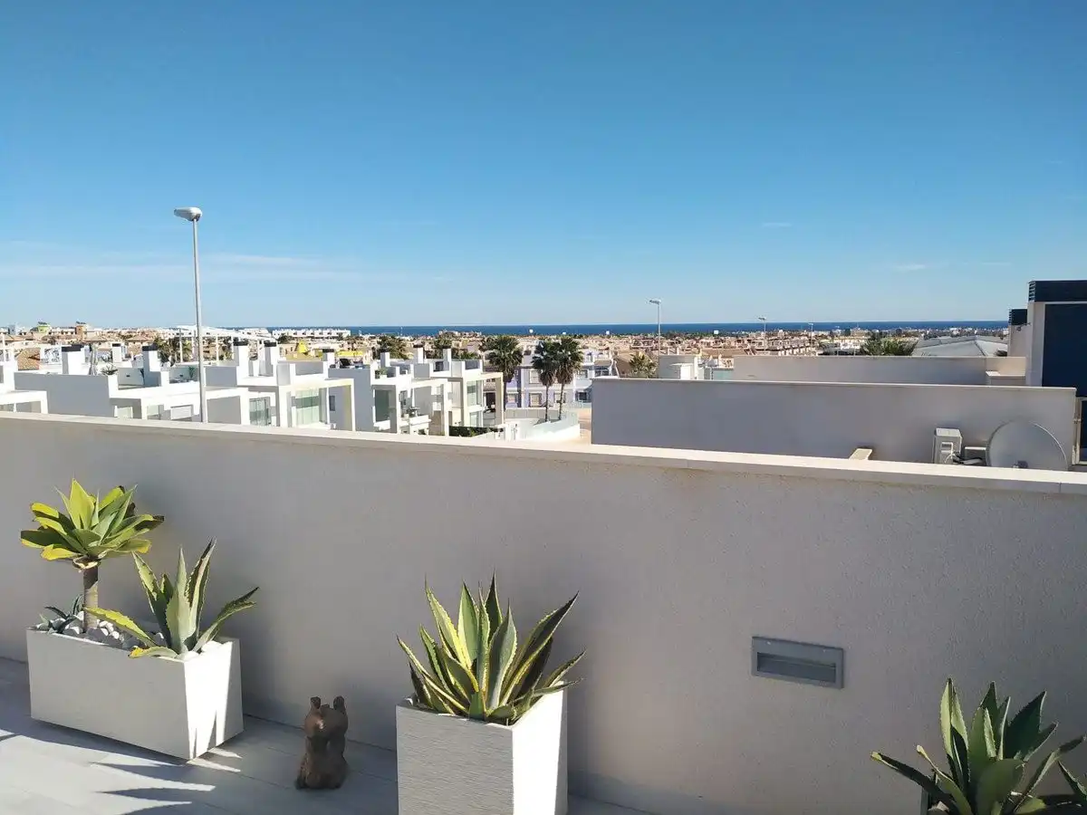Terrassa de Casa o xalet en venda en Orihuela amb Aire condicionat, Terrassa i Piscina