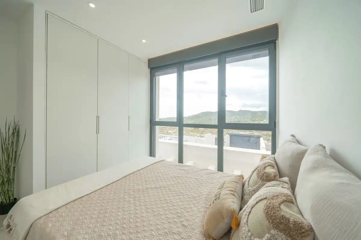 Semi-detached house with terrace for sale in Calle de Morella, imagen 25