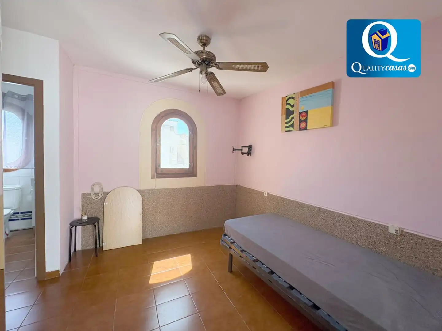 Sala d'estar de Casa o xalet en venda en El Campello amb Terrassa i Piscina comunitària