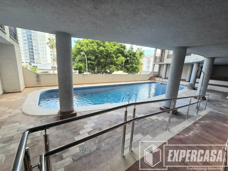 Piscina de Apartament de lloguer en Cullera amb Terrassa, Piscina i Moblat