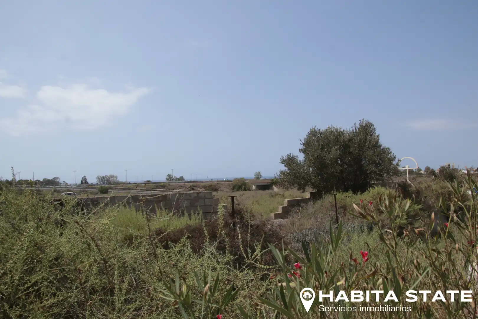 Terreno en venta en Almería