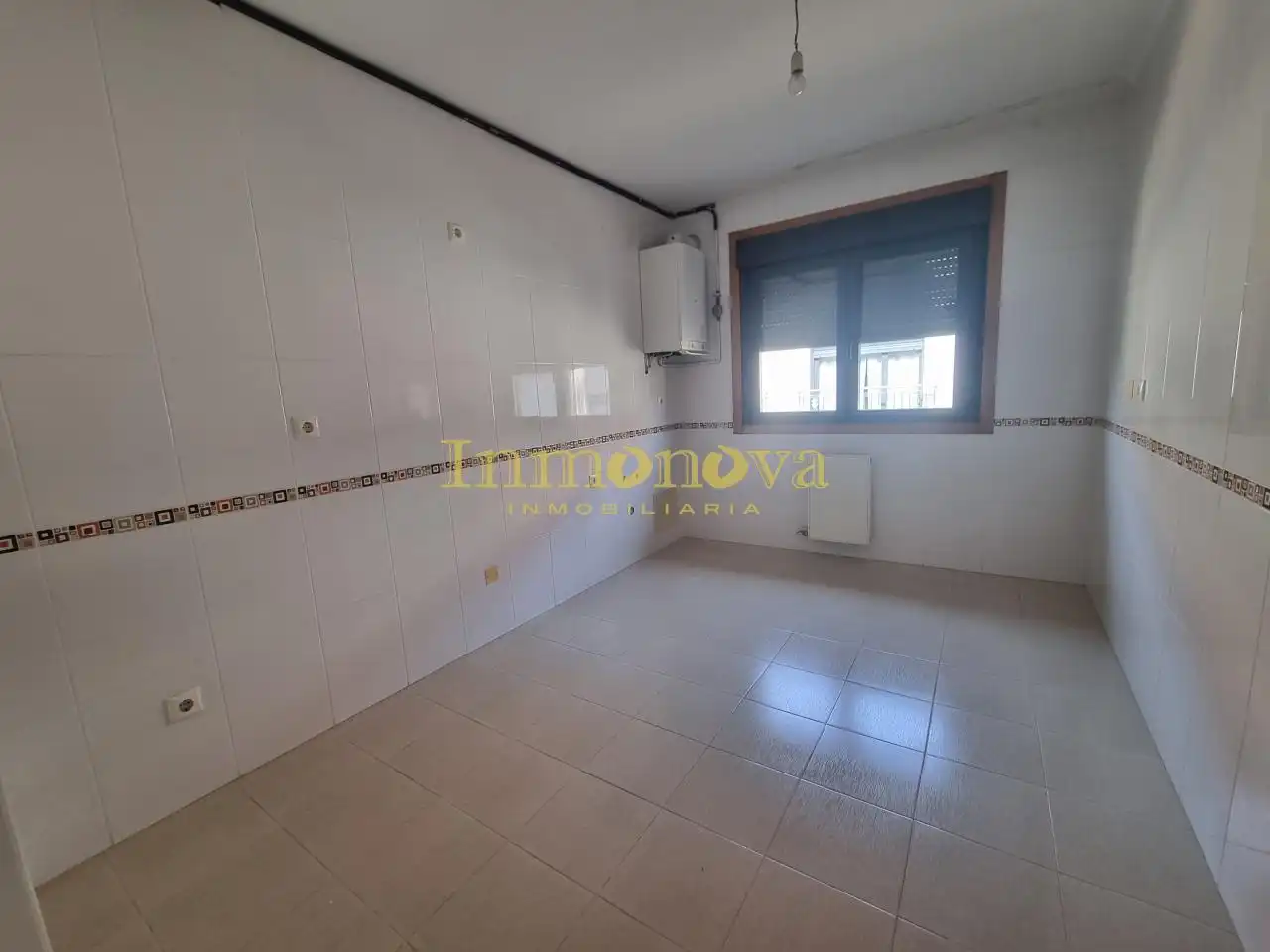 Flat for sale in A Cañiza    with Heating and Storage room