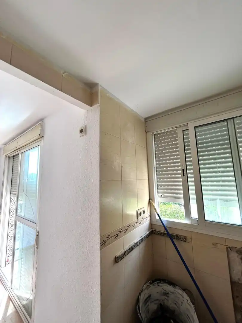 Cuina de Casa o xalet en venda en Sevilla amb Aire condicionat i Balcó