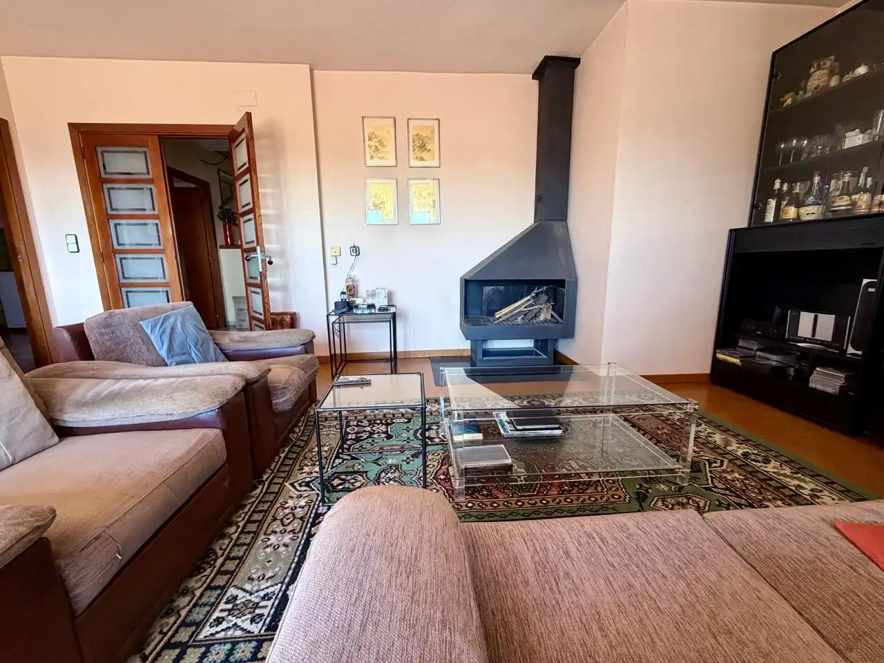 Sala d'estar de Dúplex de lloguer en Girona amb Aire condicionat, Calefacció i Terrassa
