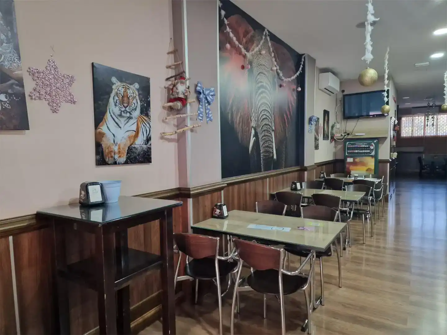 Commercial properties for rent in Armilla  with Air Conditioner