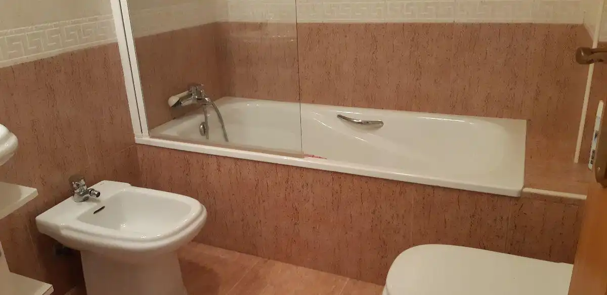 Bathroom of Apartments for rent in Cartagena  with Air Conditioner, Heating and Terrace
