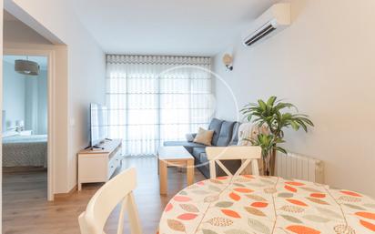 Living room of Flat for sale in  Barcelona Capital  with Air Conditioner, Heating and Terrace