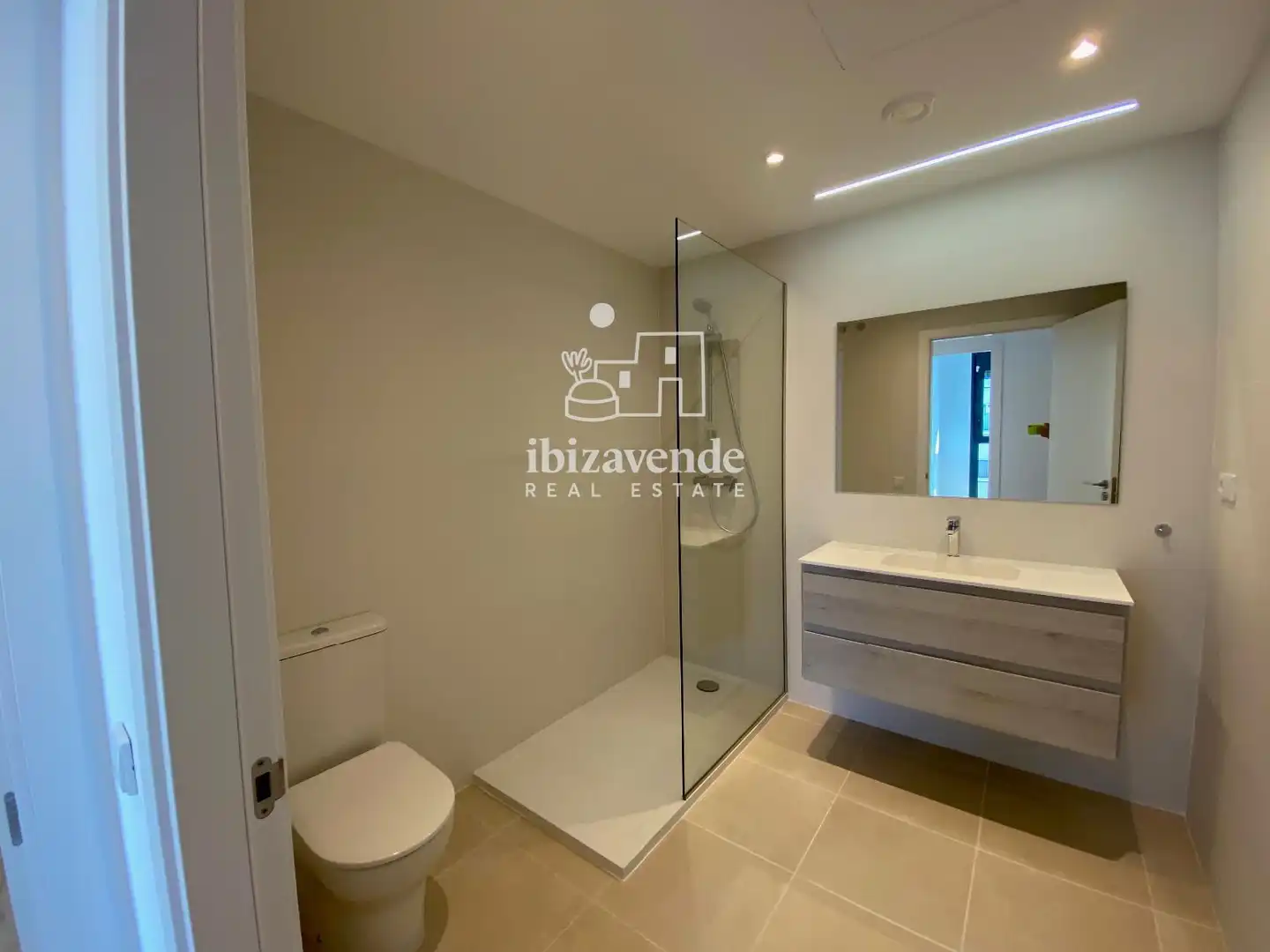 Habitación de Piso en venta en Santa Eulària des Riu con Aire acondicionado, Calefacción y Terraza