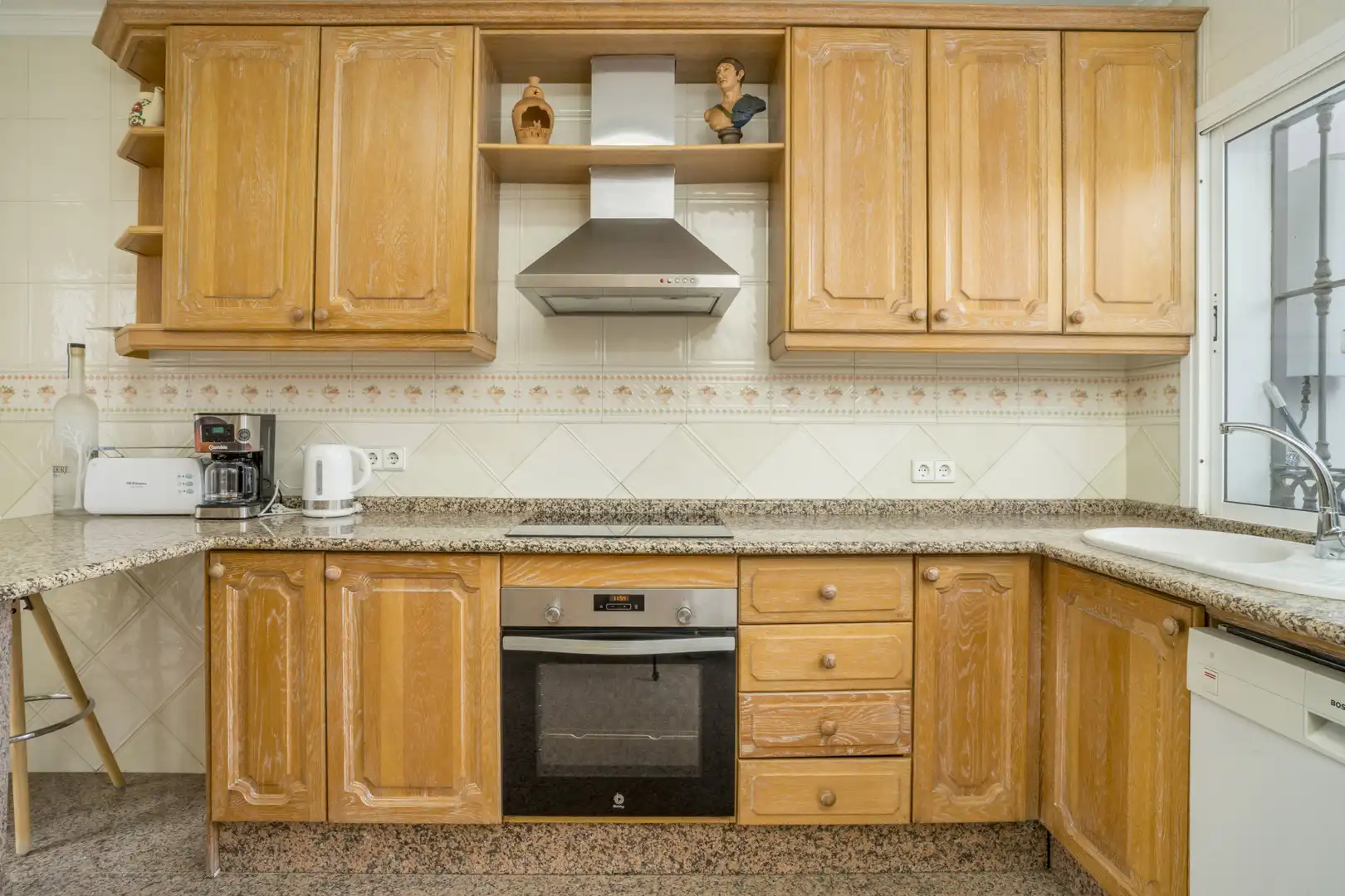 Kitchen of Detached homes for sale in Marbella  with Private garden, Terrace and Furnished
