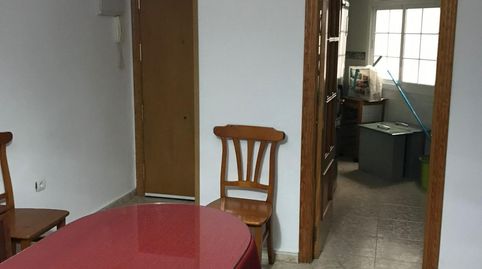 Foto 3 de Piso de alquiler en Calle Aguamarina, El Torrejón - El Cerezo, Sevilla Capital