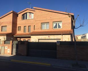 Exterior view of House or chalet for sale in Bellpuig  with Air Conditioner, Private garden and Storage room