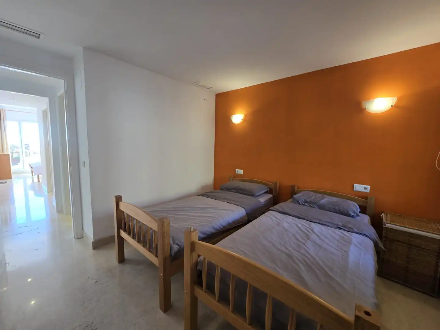 Wohnung zur Miete in Calle Hiedra, Elviria