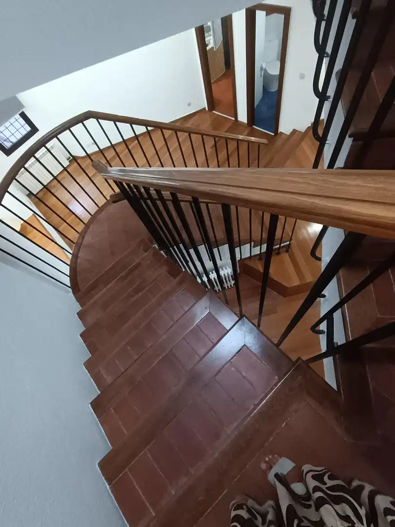 Maisonette zur Miete in Valladolid mit Klimaanlage, Heizung und Parkett