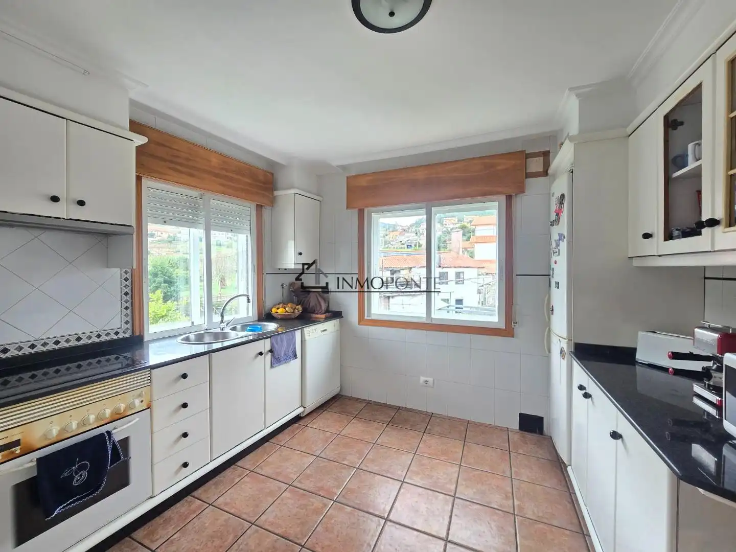 Cocina de Casa o chalet en venta en Poio con Jardín privado