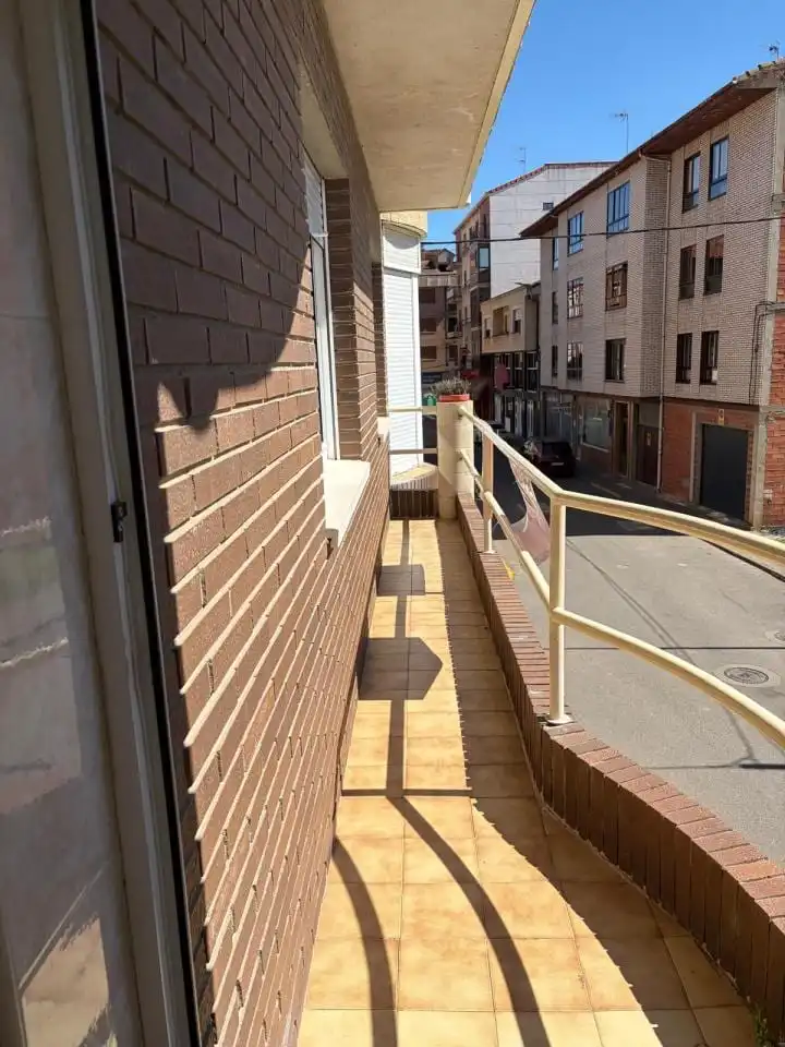 Terrassa de Casa o xalet en venda en Villarejo de Órbigo amb Calefacció, Parquet i Terrassa