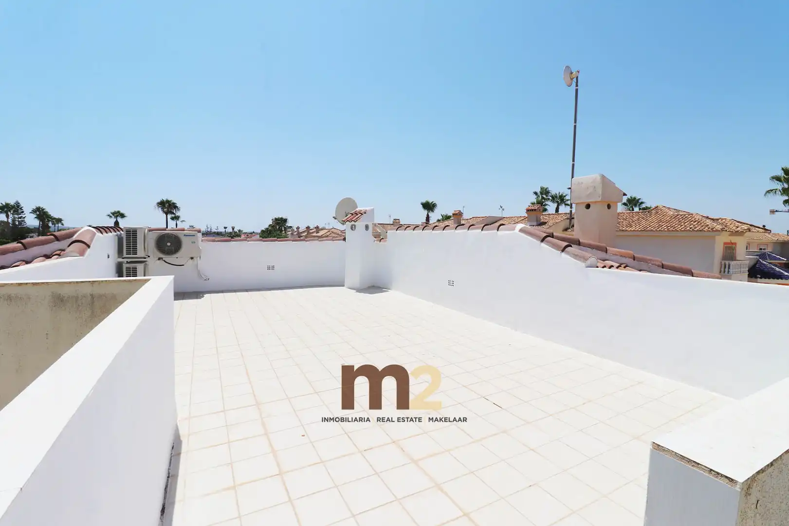 Vista exterior de Casa o xalet en venda en Rojales amb Aire condicionat, Calefacció i Jardí privat