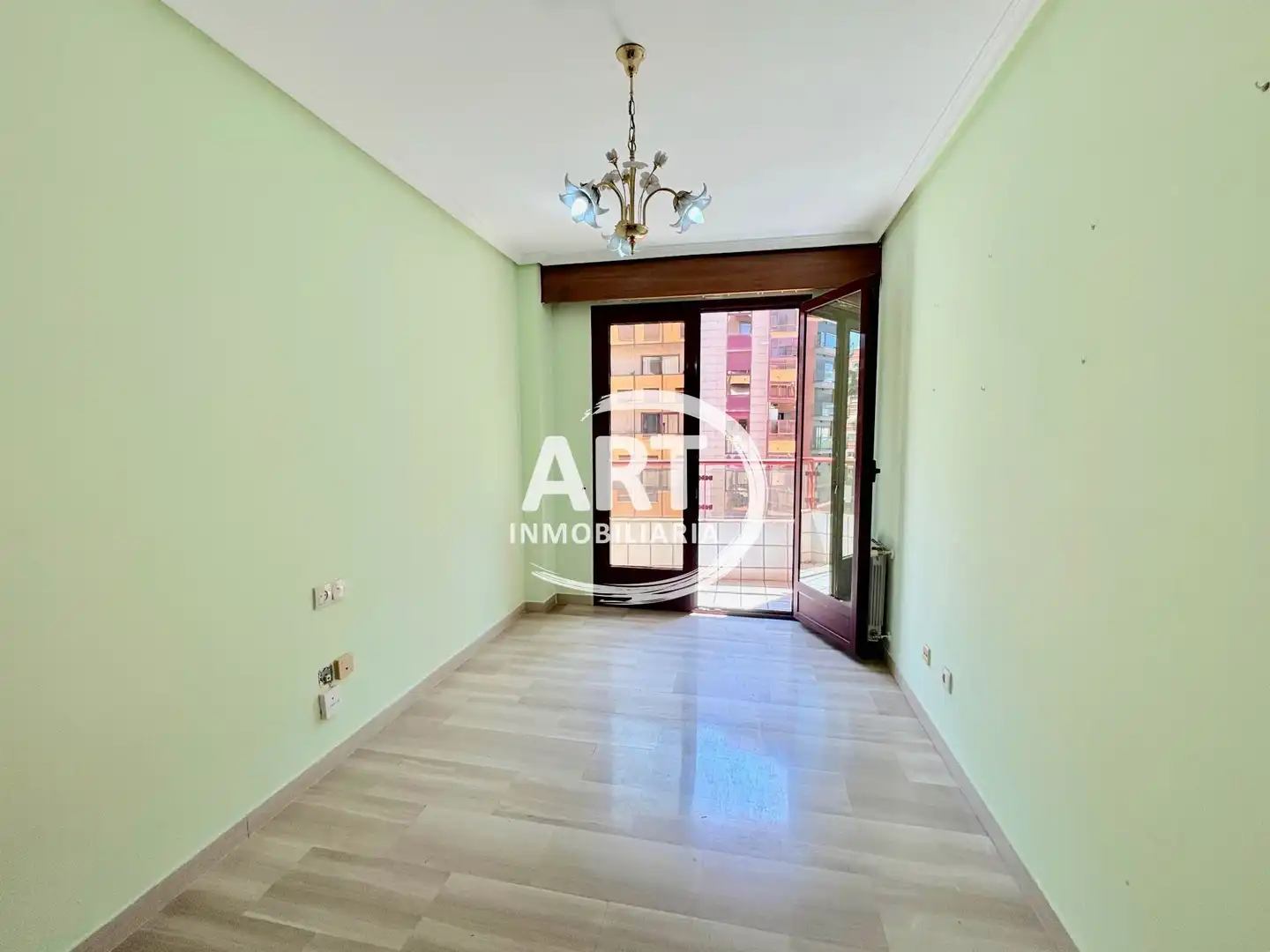 Habitación de Piso en venta en Valencia con Aire acondicionado, Calefacción y Terraza