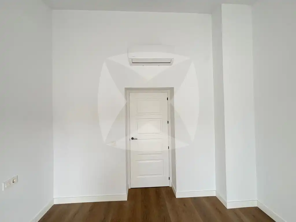 Dúplex en venta en Calle Suárez Somontes, Casco Antiguo