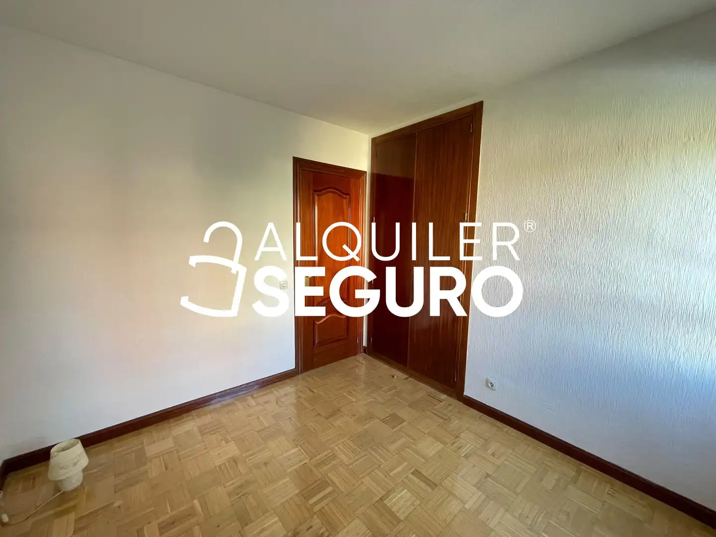 Bedroom of Flat for rent in Madrid  with Heating, Terrace and Swimming Pool