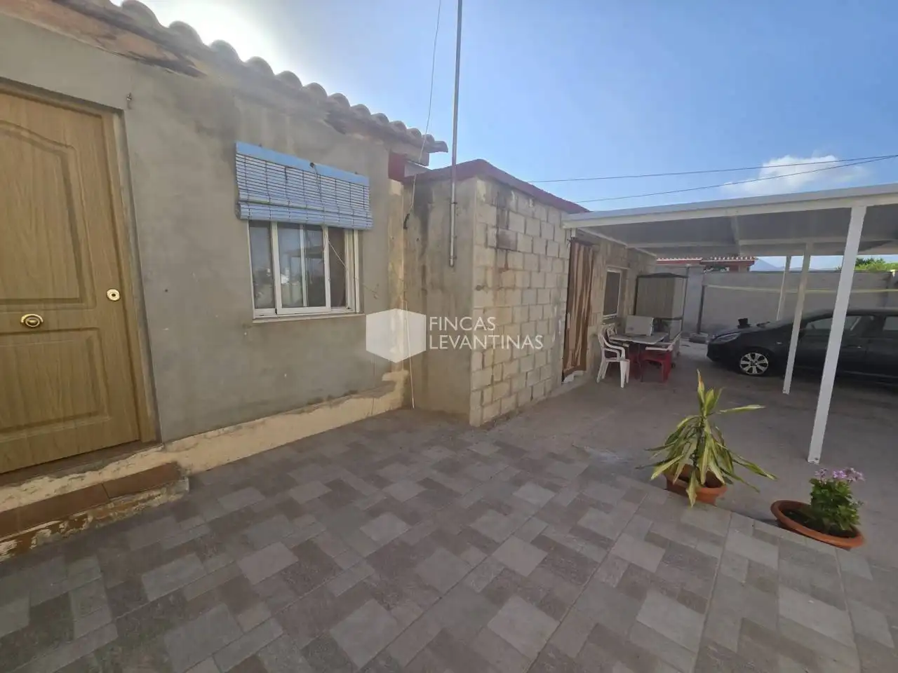 Vista exterior de Casa o xalet en venda en Alicante / Alacant amb Jardí privat, Terrassa i Piscina