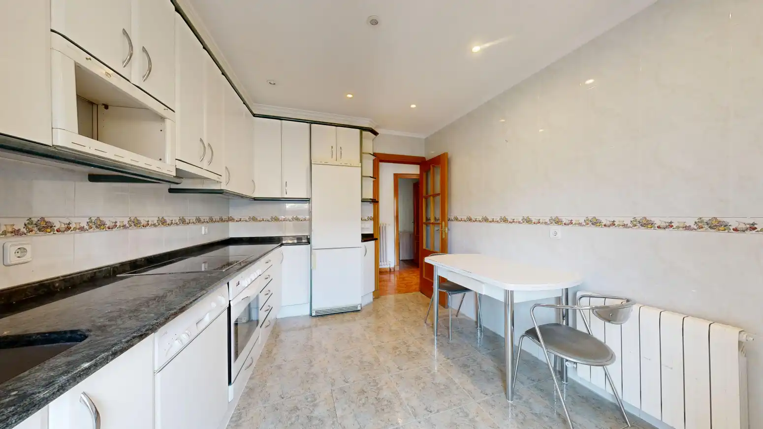Kitchen of Houses for sale in Tafalla  with Heating, Parquet flooring and Terrace