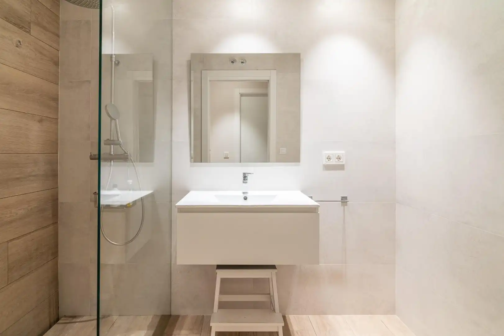 Bathroom of Flat for sale in Aranguren  with Air Conditioner, Heating and Terrace