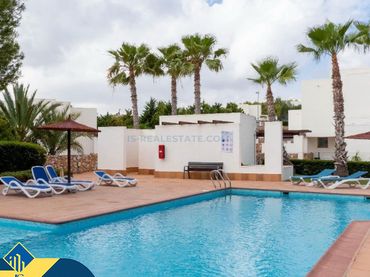Chalet con piscina en venta en Orihuela Costa