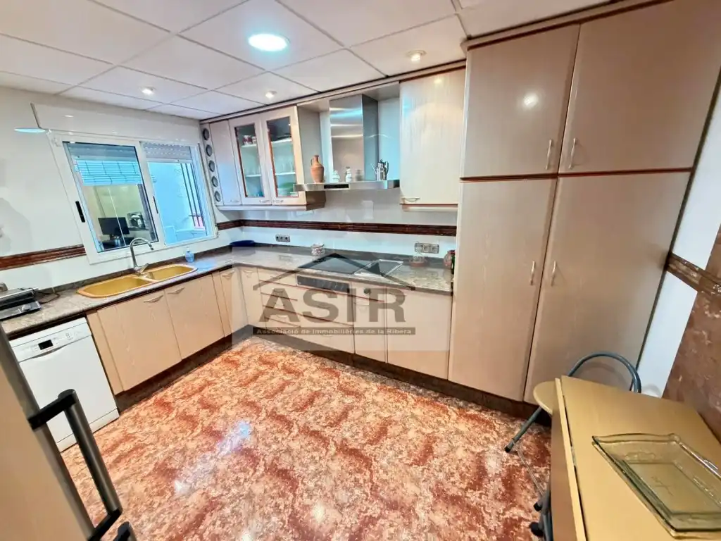 Casa en venda a Carrer de Cristòfol Monterde, imagen 2