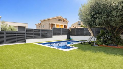 Chalet independiente con jardín de 325 m y 5 habitaciones en Can Teixidó Alella, imatge 4