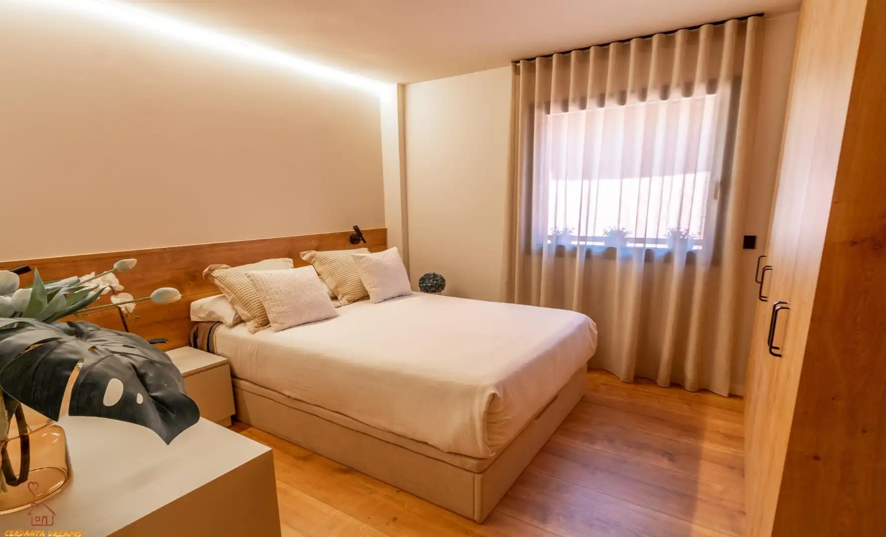 Bedroom of Flat for sale in Puigcerdà  with Heating, Parquet flooring and Storage room