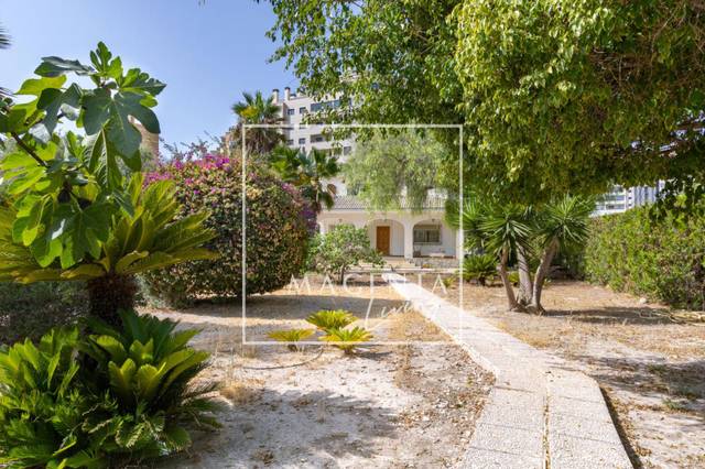 Casa-chalet en Venta en Tabarca en Playa Muchavista