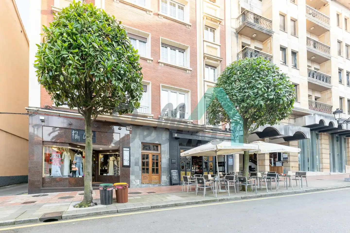 Piso en venta en Oviedo  con Calefacción, Trastero y Balcón