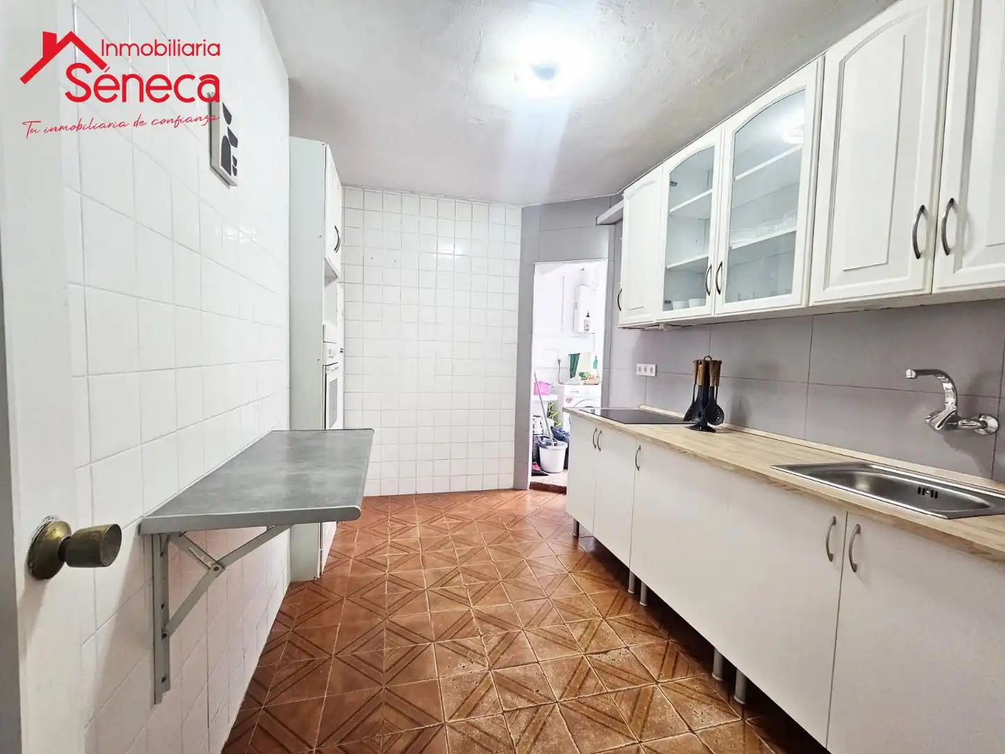 Cocina de Piso de alquiler en Córdoba con Terraza y Amueblado