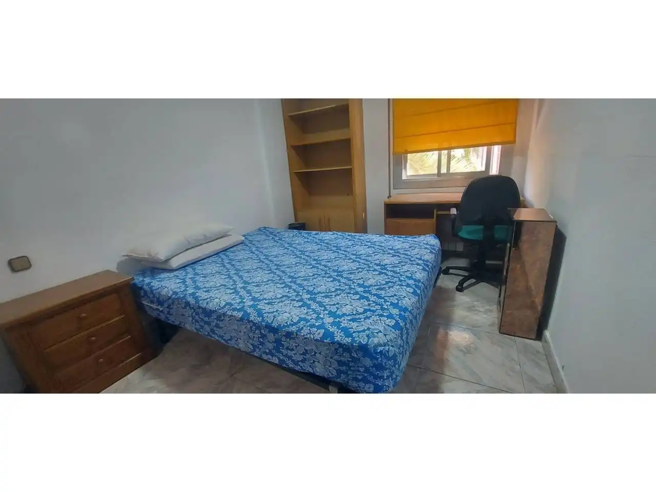 Bedroom of Flat for sale in  Logroño  with Heating, Terrace and Storage room