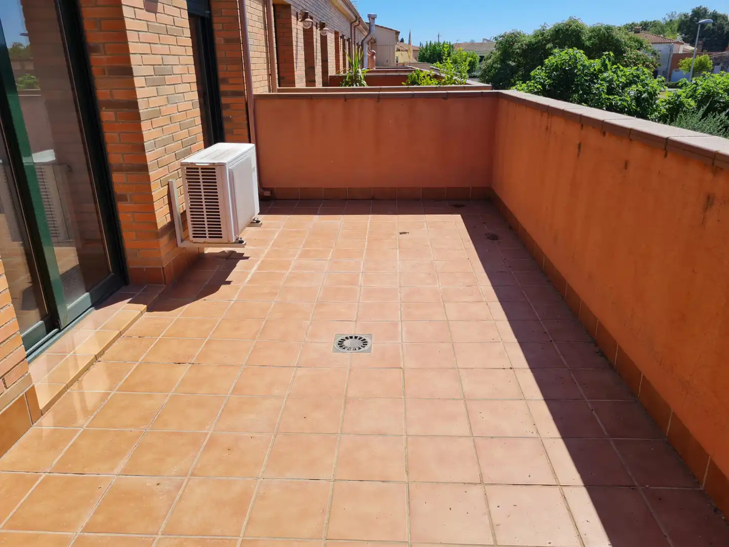 Terrace of Detached homes for rent in Fortià  with Air Conditioner, Heating and Private garden
