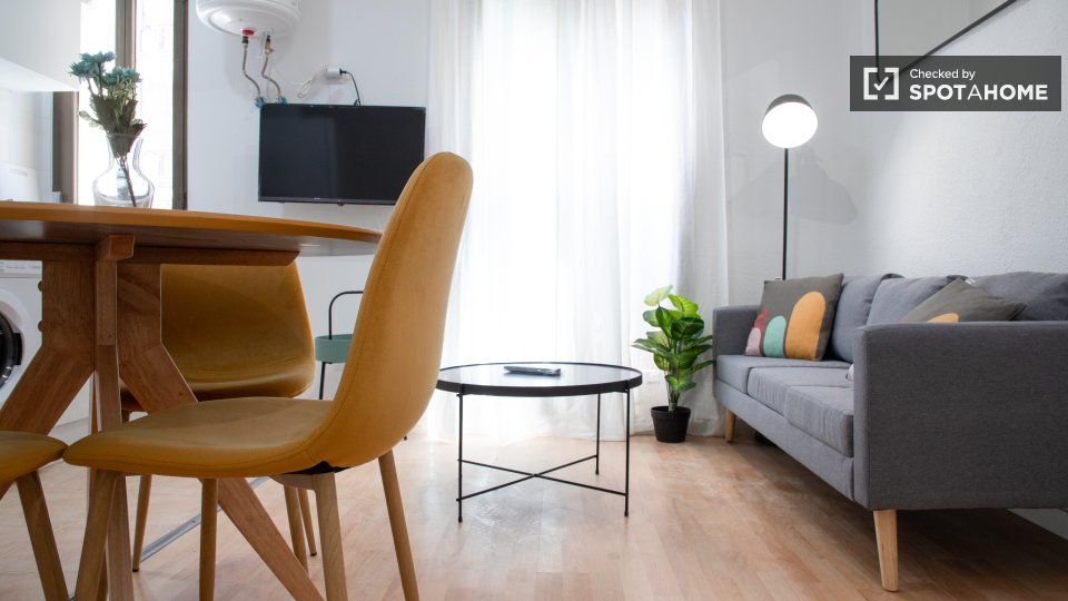 Flat to rent in Bellas Vistas