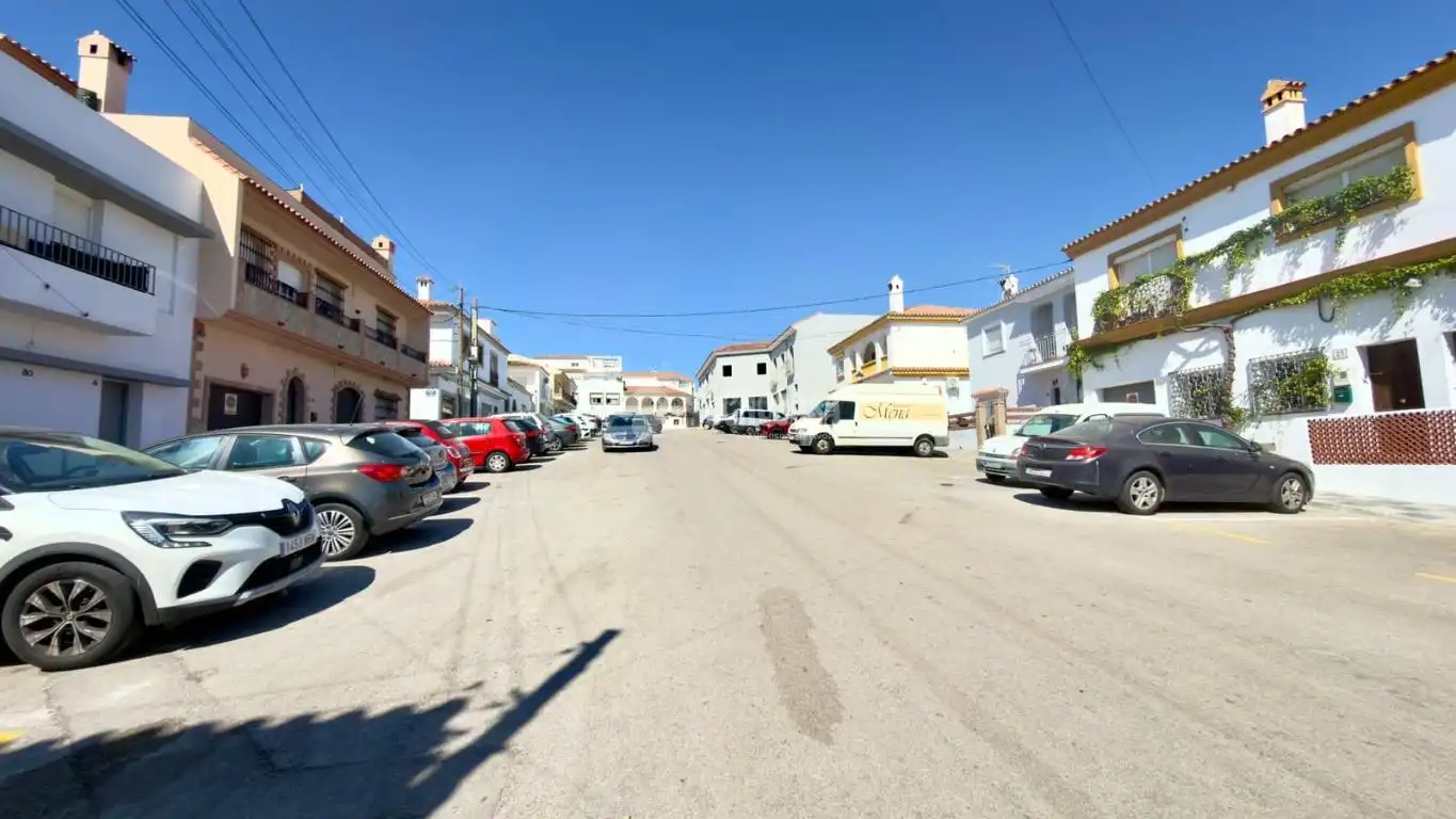 Casa con terraza en venta en San Enrique - Guadiaro -  Pueblo Nuevo, imagen 24