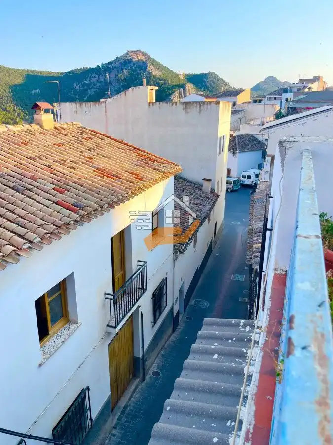 Außenansicht von Einfamilien-Reihenhaus zum Verkauf in Vélez-Rubio mit Terrasse und Abstellraum