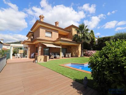 Vista exterior de Casa o xalet en venda en Castell-Platja d'Aro amb Aire condicionat, Calefacció i Jardí privat