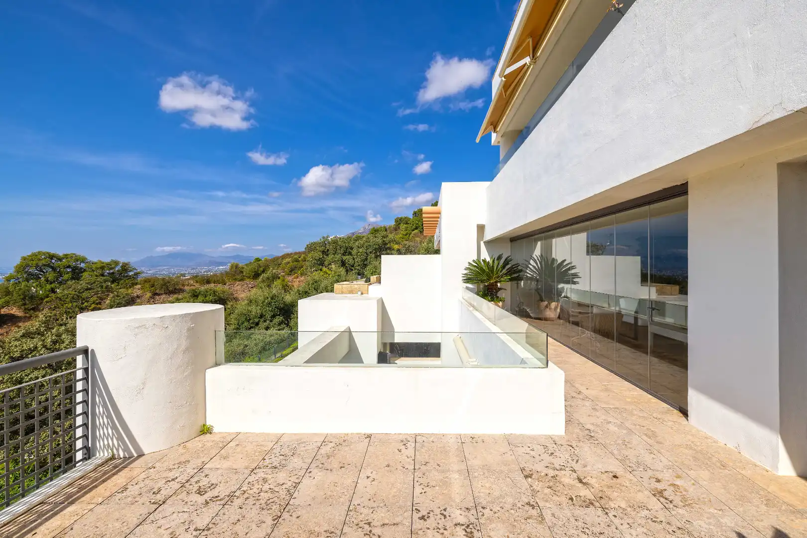 Flat with pool for sale in Urbanizacion los Altos de los Monteros, imagen 29