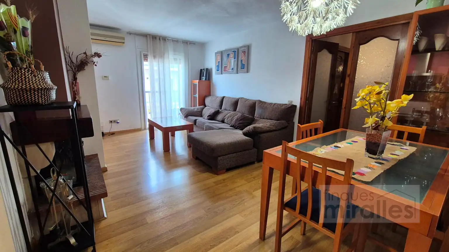 Flat with terrace for sale in Carrer Àngel Guimerà 13, imagen 2