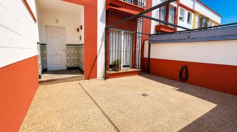 Foto 2 de Casa adosada en venta en Núcleo urbano, Chiclana de la Frontera